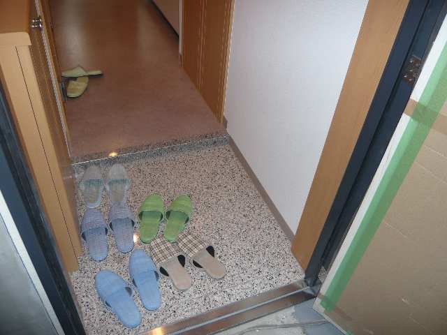 105号玄関