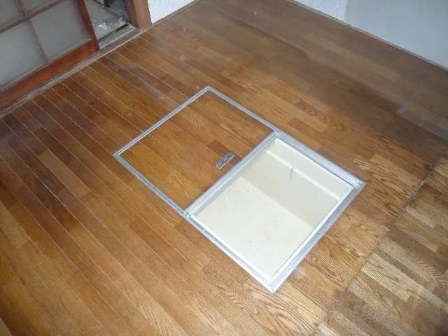 床下収納