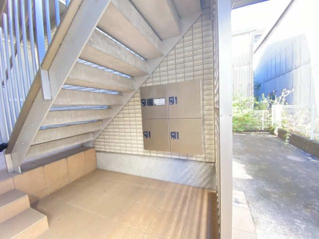 2号室3号室側宅配ボックス