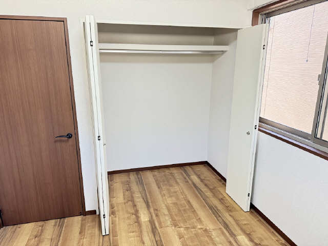 洋室（北西）の収納