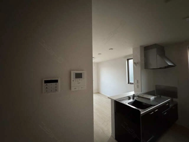 モニタ  ー付きインターホン