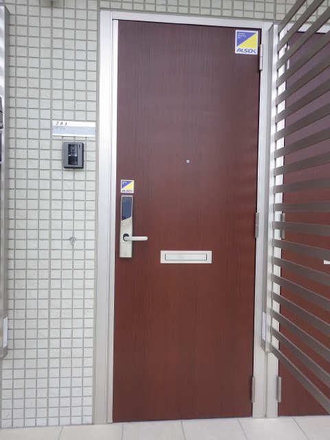 玄関ドア