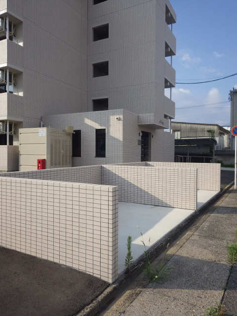 ゴミ捨場