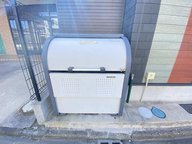 ゴミ捨て場