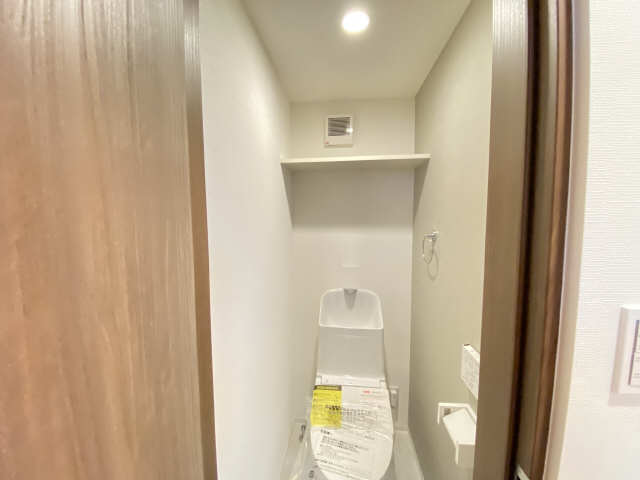 Ｐｒｅｃｈｅｒみなと 1階 WC
