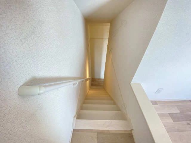 ロフト階段上から