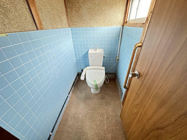 中川区下之一色町貸家  WC