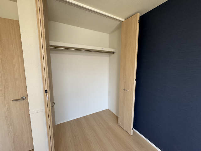 収納(北西洋室)