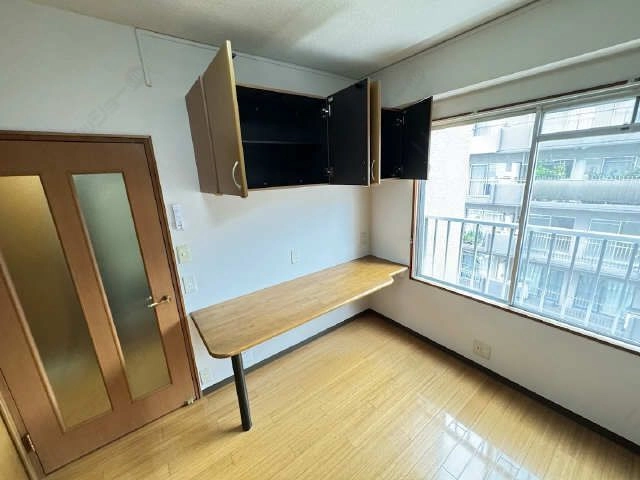 洋室の収納