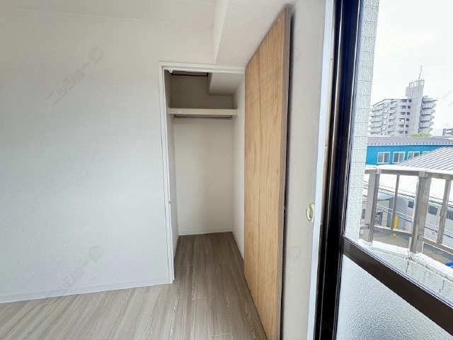 洋室(北)の収納