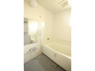 プロシードⅡ 2階 浴室