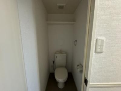 カーサクラロ 3階 WC