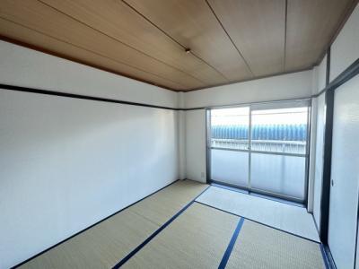 飯田第二コーポ 2階 和室