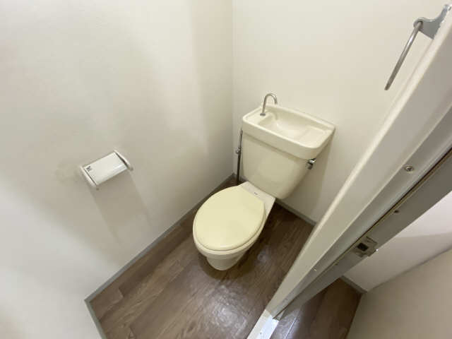 WC