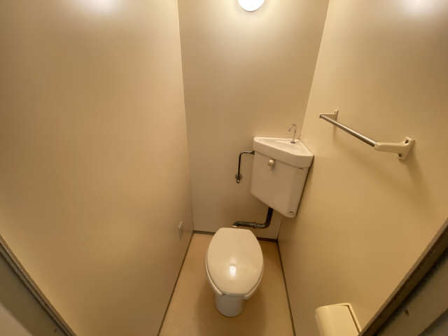 コーポ伊藤 1階 WC