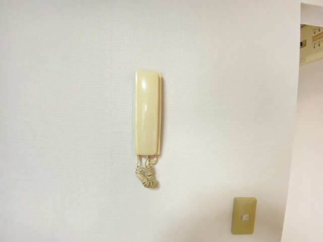 インターホン