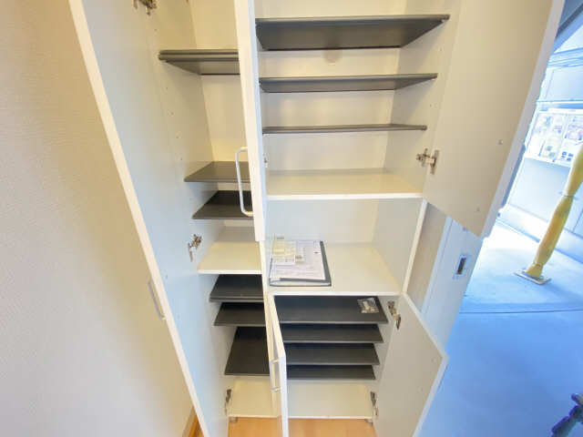 シューズBOX