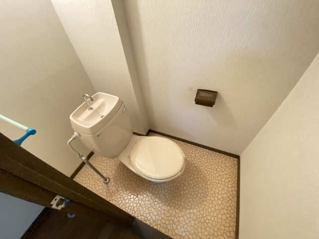 WC