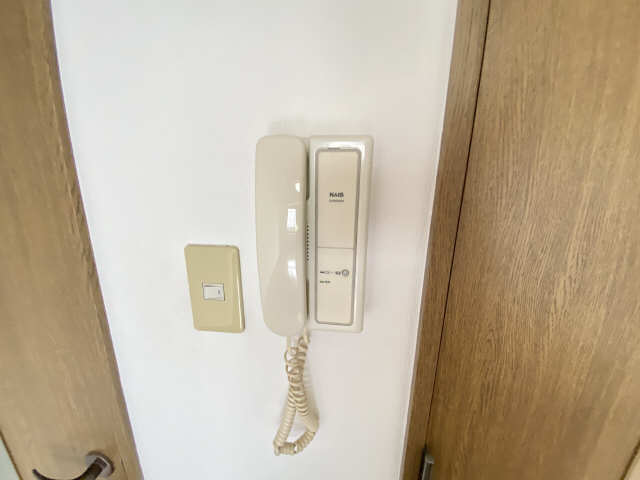 インターホン
