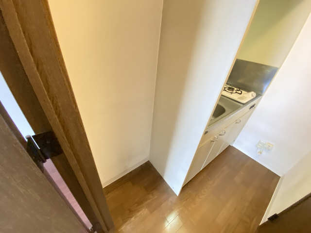 冷蔵庫置場