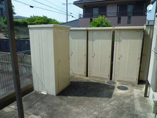 屋外物置