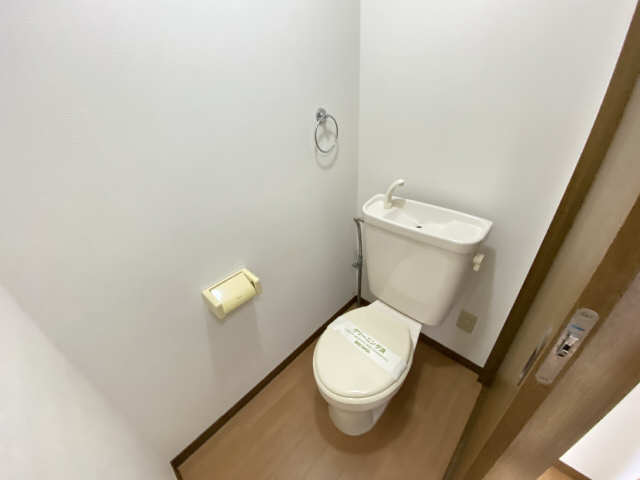 プチメゾン野田 1階 WC