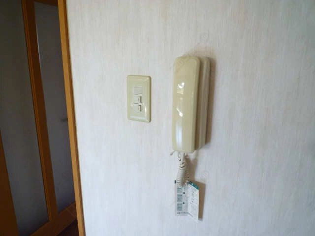 インターホン