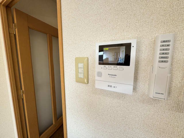 モニター付きインターホン