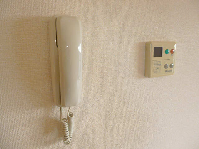 インターホン