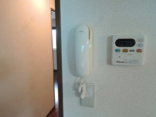 インターホン