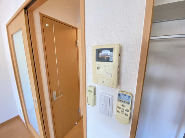 モニター付きインターホン