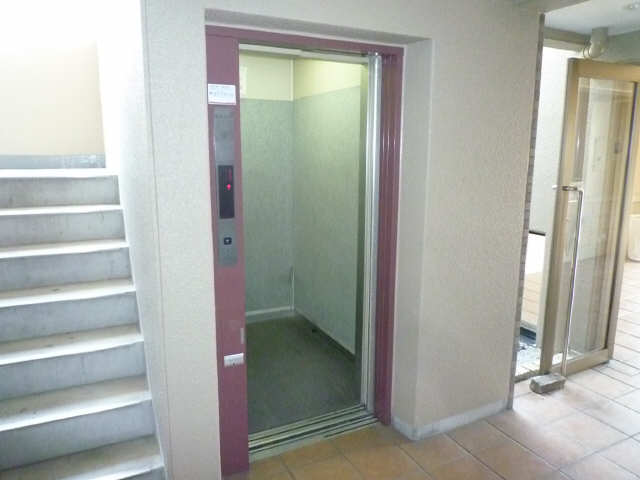 エレベーター