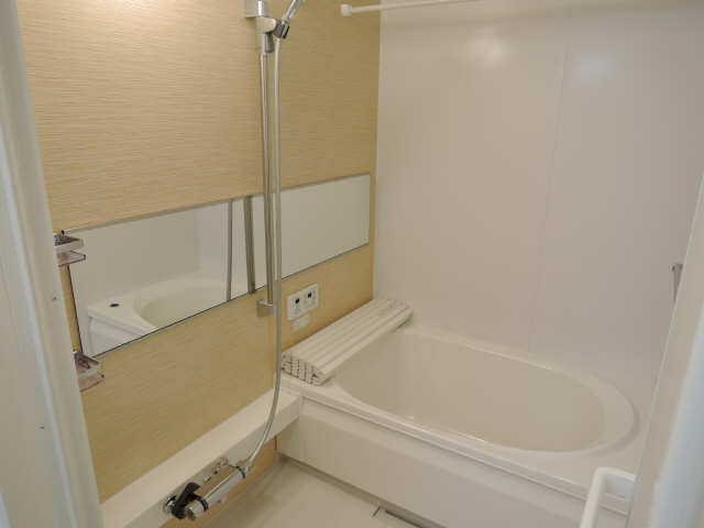 ハナミズキＢ 1階 浴室