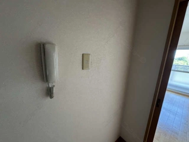 インターホン