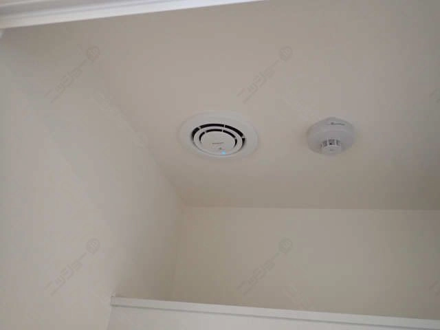 ナノイー発生器