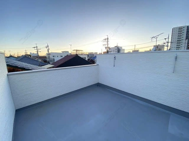 ルーフバルコニー