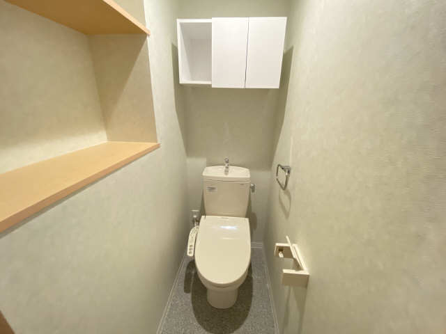 カーサパズ　Ｅ 1階 WC