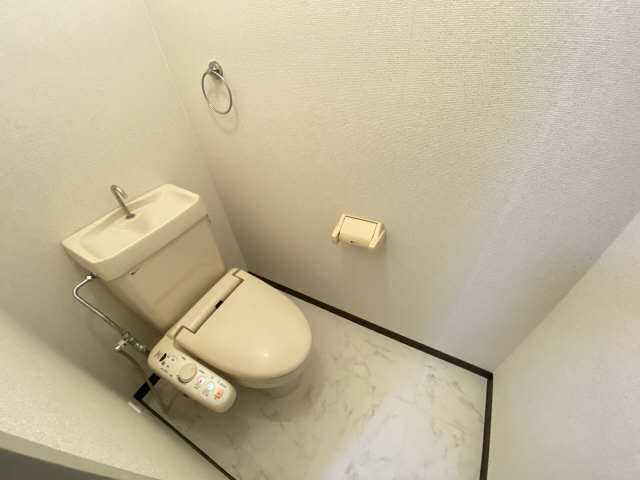 グランシャリオ８９　Ａ棟 2階 WC
