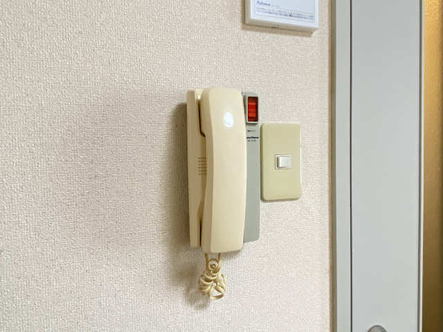 インターホン