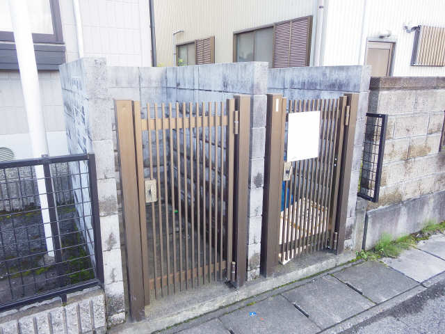ゴミ捨場