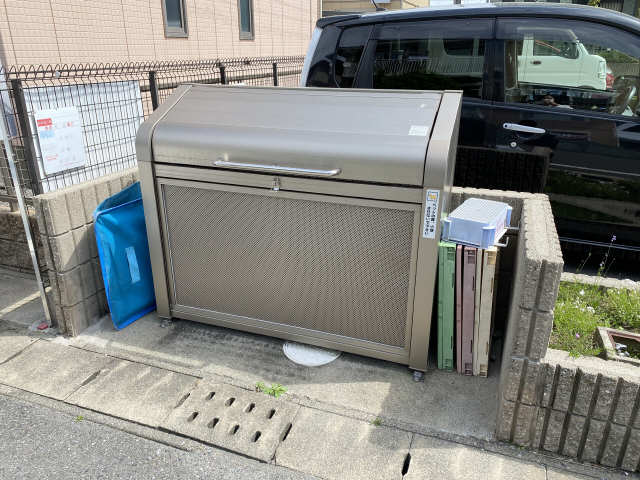 ゴミ置き場