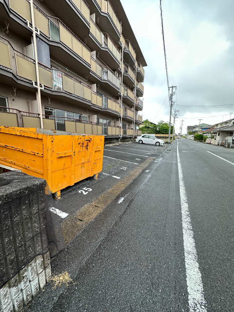 杉野コーポ 5階 駐車場