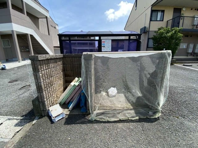 ゴミ置き場