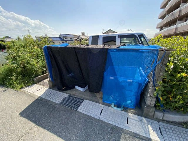 ゴミ置き場