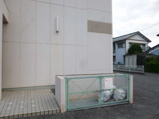 ゴミ置場