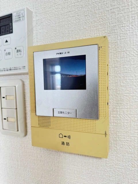 モニター付きインターホン