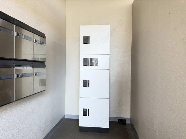 宅配ボックス