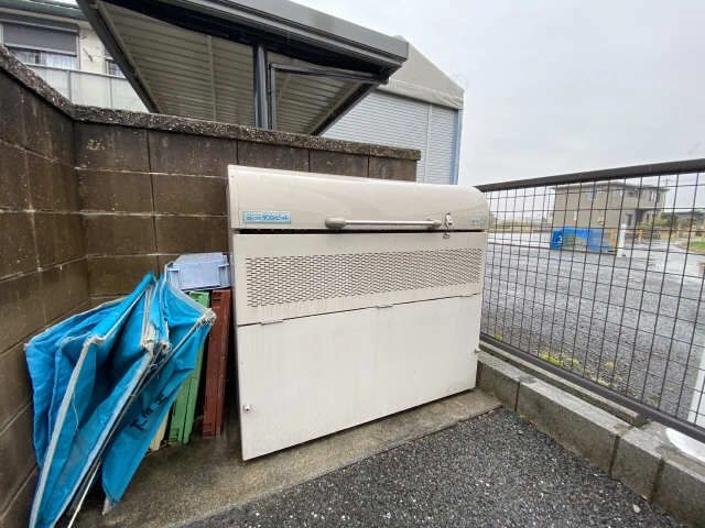 ゴミ置き場