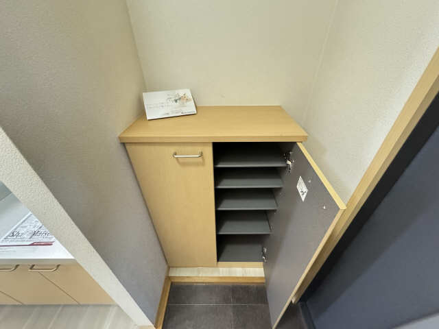 シューズBOX