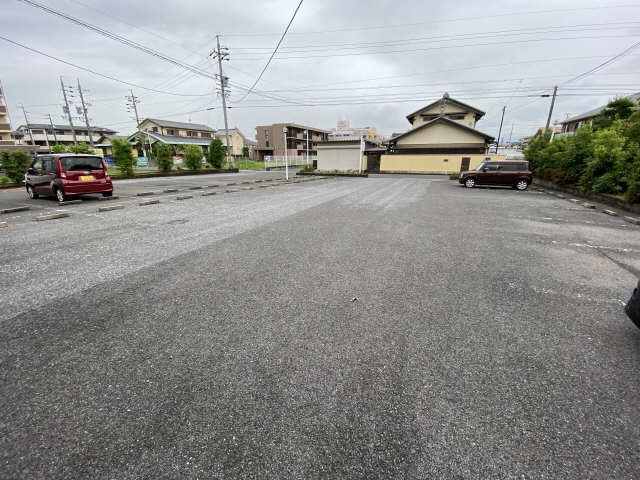 サニーコーポ南棟 2階 駐車場